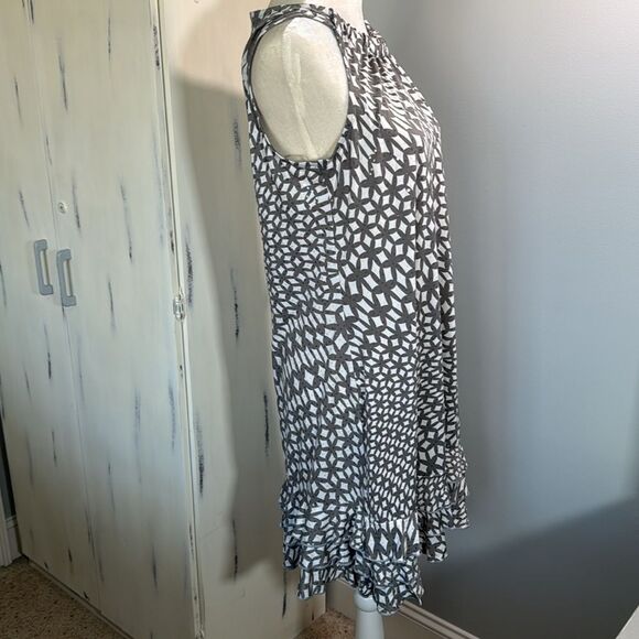 MSK Dress - Picture 2 of 7